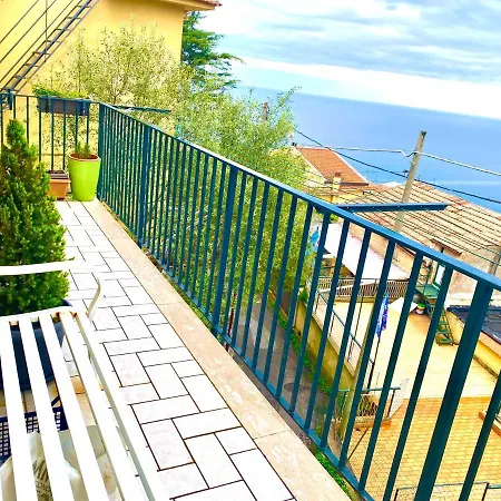 Seeview Rooftop House Between Sorrento And Amalfi Massa Lubrense Exterior photo